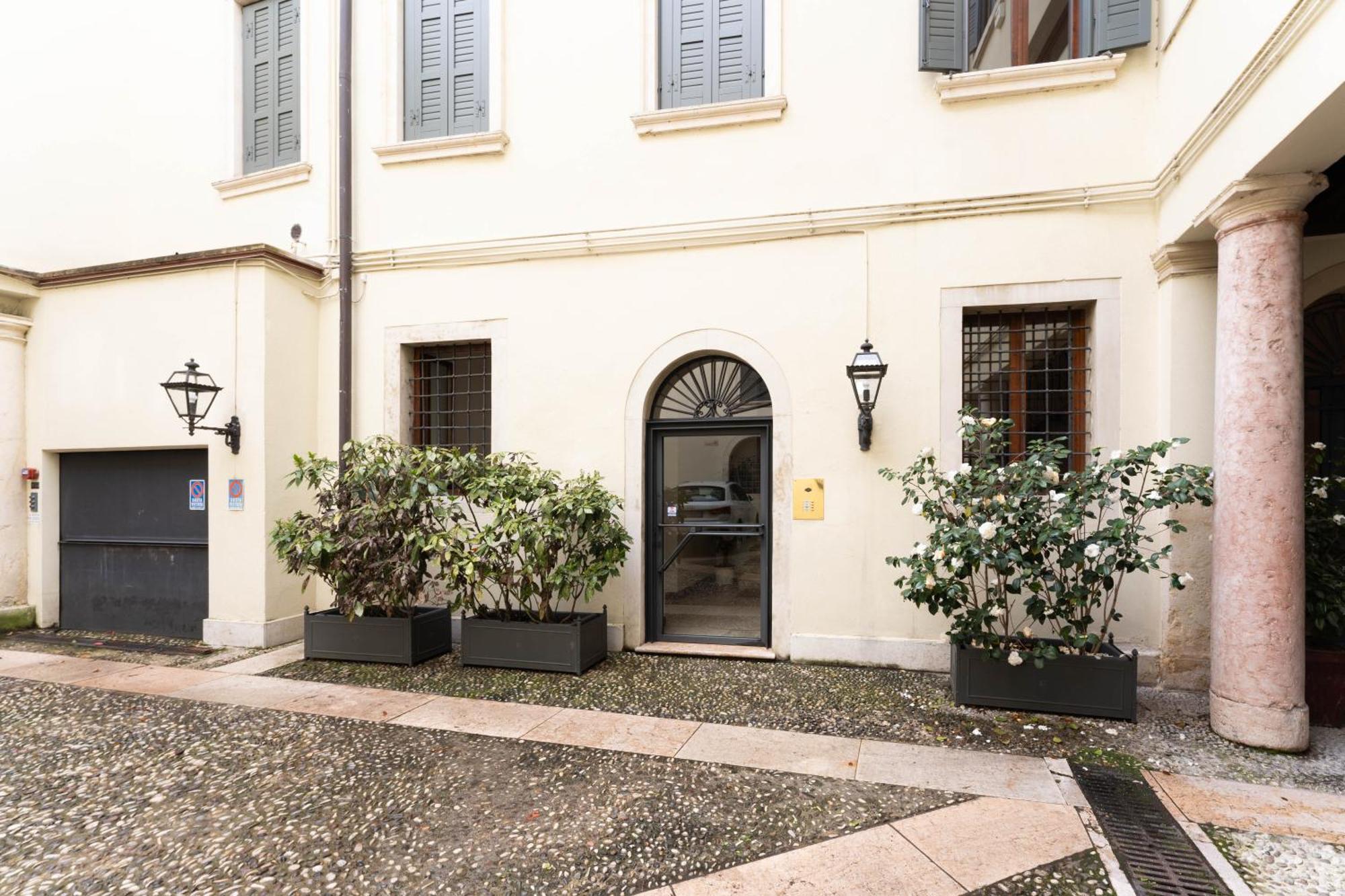 Palazzo Venier Apartment Верона Екстериор снимка